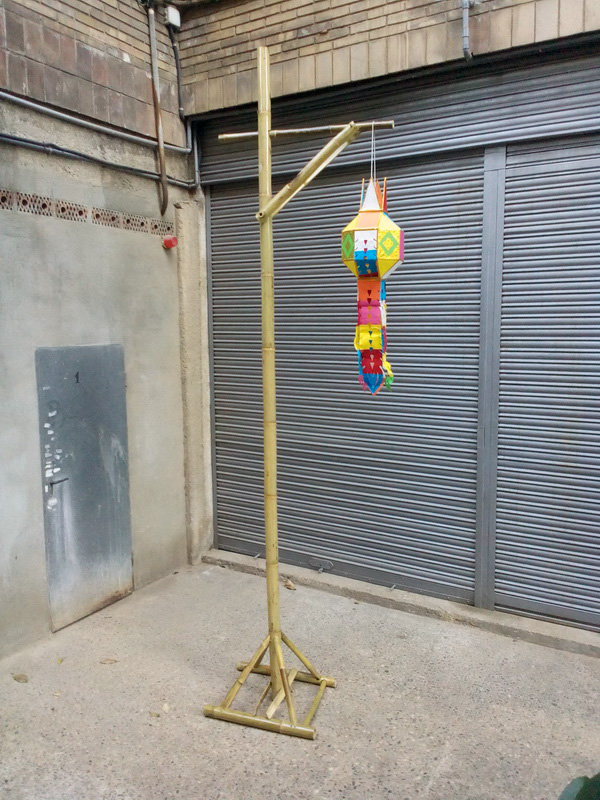 porta farolillos bambu 342x60x53 (50eu.) 8u